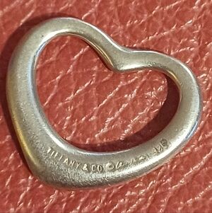 1" Authentic Tiffany & Co. Peretti Silver heart necklace pendant + SILVER CHAIN